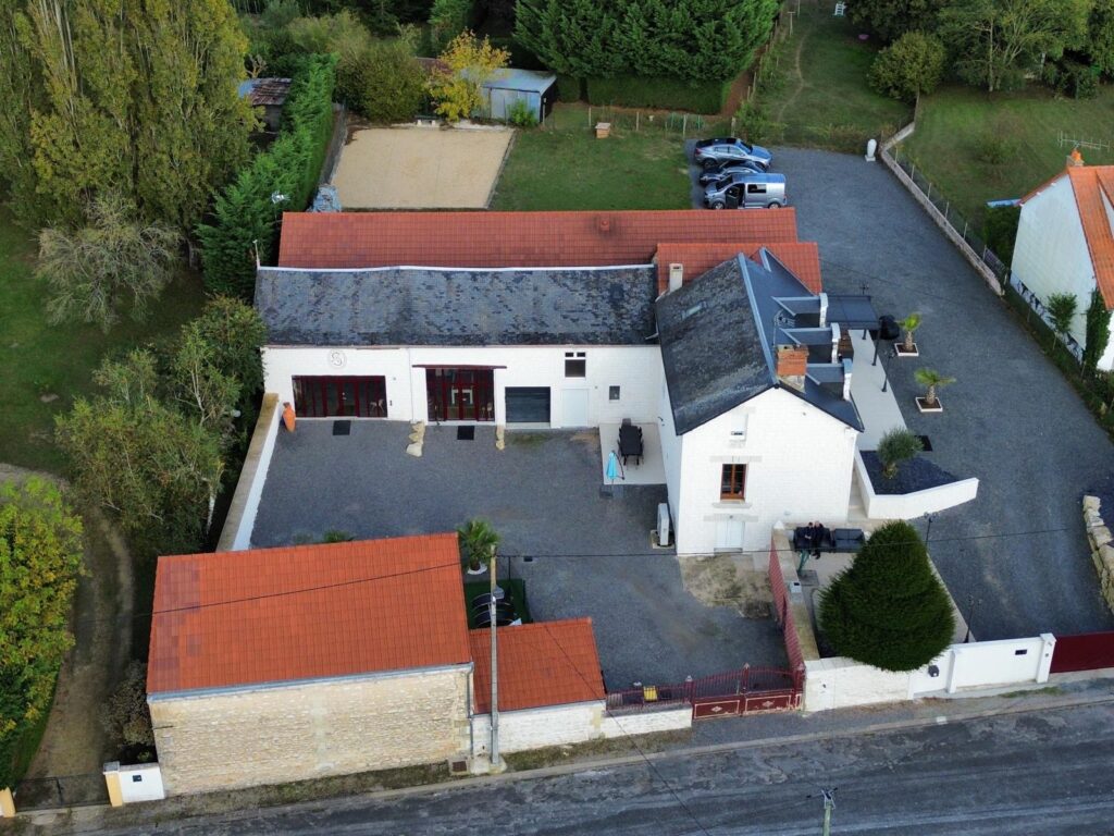 Hébergement Jaunay-Marigny